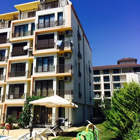 Amber Beach Apartment *